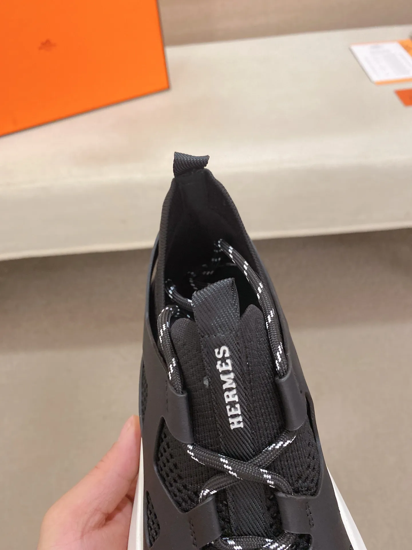 Men's clothing and shoes💰: 660💰《HERMES》【Classic Original Version】Hermès; Top 🔝 Purchasing Agency 🔍🔍Men’s latest 🇺🇸 counters are on sale simultaneously, original imported from Italy ▲▲Silk cowhide with breathable fabric ▲▲ (high-end and expensive Qi·Grade) Exquisite workmanship (Italian 🇮🇹Imported water-dyed 🐂cowhide lining) Sole: Original sole provided by the original factory, ⚠️Exclusive double-layer activity·TPR·Rubber·Combined molded outsole; Super·comfortable·wear-resistant·non-slip·environmental protection The real thing is more beautiful when photographed (high quality, following orders). You can enter and leave the counter at will * Number of yards: 38·39·40·41·42·43·44·45
